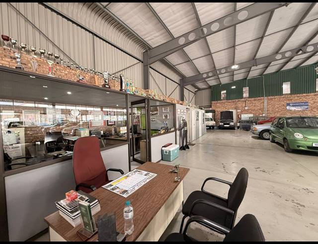 780M² BUILDING TO LET IN NEWCASTLE CENTRAL